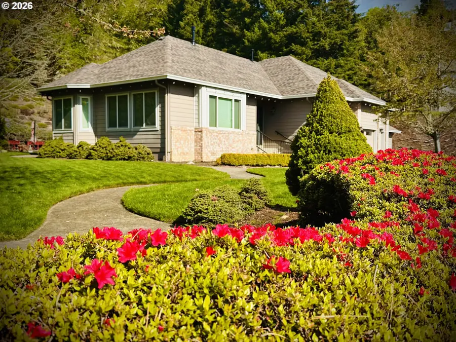 2867 NW Kline St, Roseburg, OR 97471 - #2