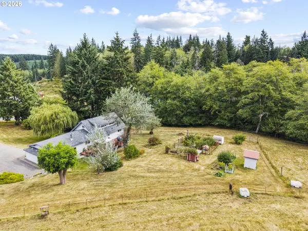 22726 Cedar Grove Rd, Clatskanie, OR 97016