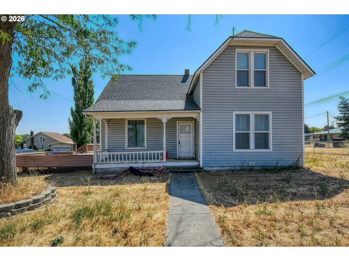 285 College St, Adams, OR 97810 - #1