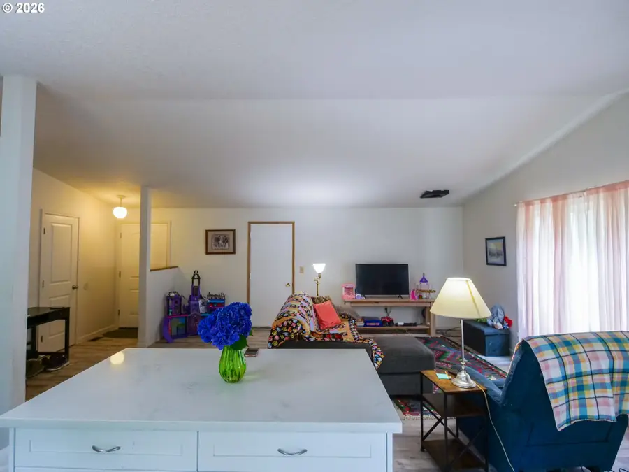 3635 SE 24th Ct, Gresham, OR 97080 - #3