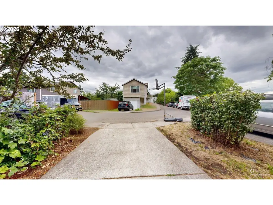 9615 SE Center Ct, Portland, OR 97266 - #3