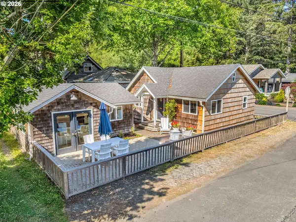 198 E Monroe St, CannonBeach, OR 97110