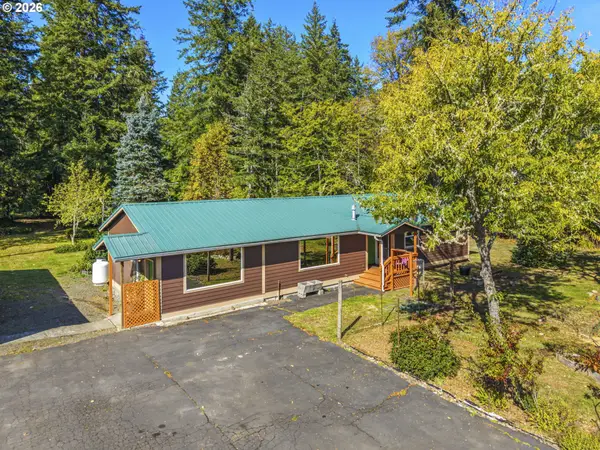 213 W 2nd St, Ryderwood, WA 98581