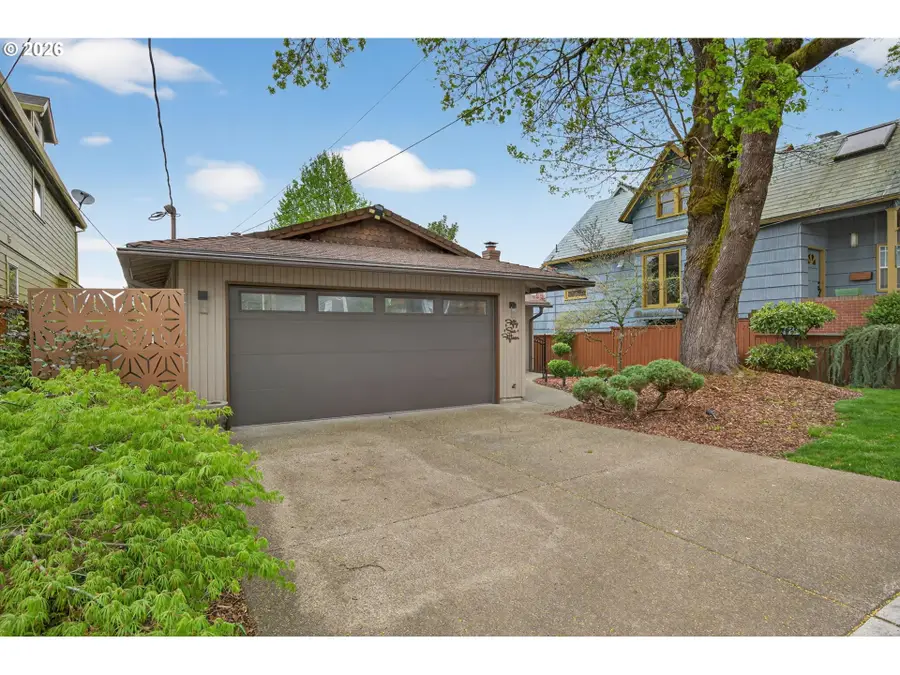 5615 SE Oak St, Portland, OR 97215 - #3