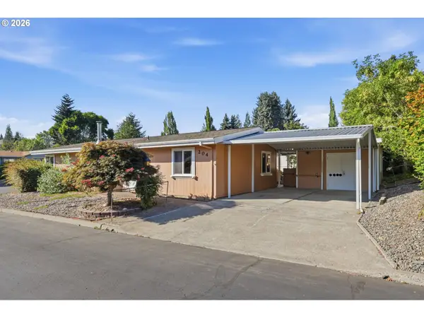 100 SW 195th Ave #204, Beaverton, OR 97006