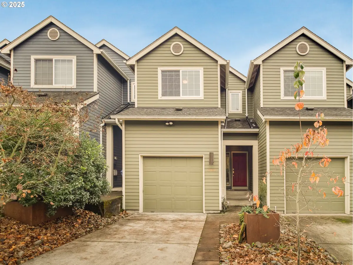 8310 N Edison St, Portland, OR 97203 - Image #1