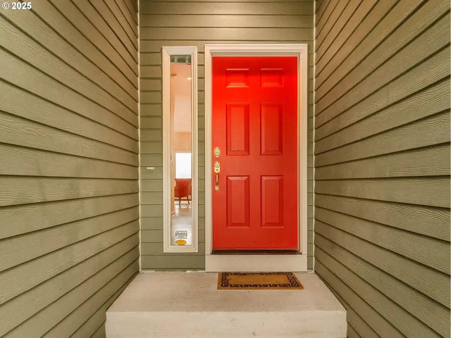 8310 N Edison St, Portland, OR 97203 - Image #2