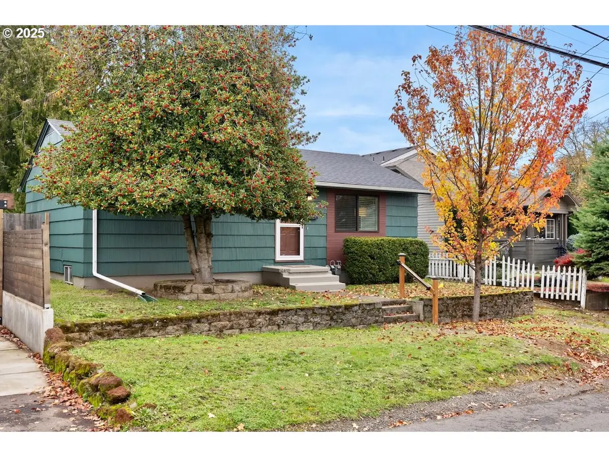 7643 SE Market St, Portland, OR 97215 - Image #1