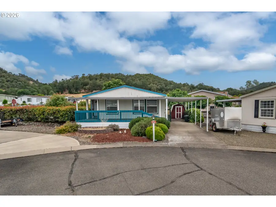 217 Shadow Ranch Ln, Roseburg, OR 97470 - #3
