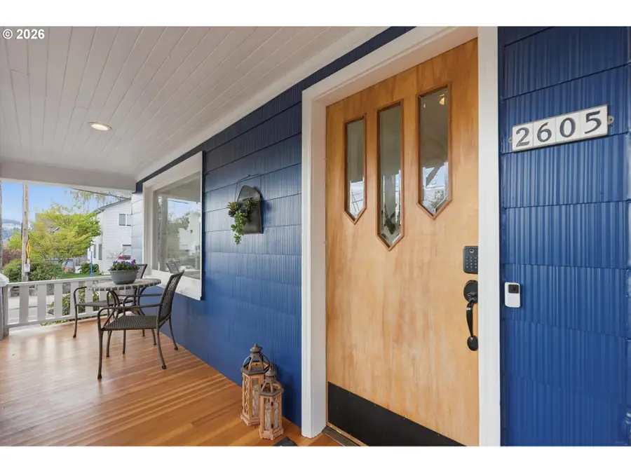 2605 SE Woodward St, Portland, OR 97202 - #3