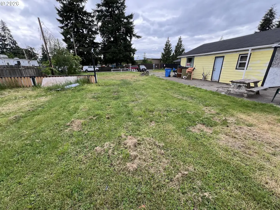 2305 Carlson Rd, Vancouver, WA 98661 - #2