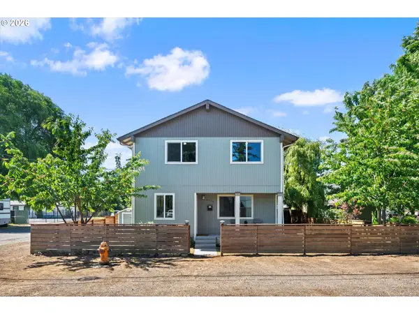 6156 SE Lexington St, Portland, OR 97206