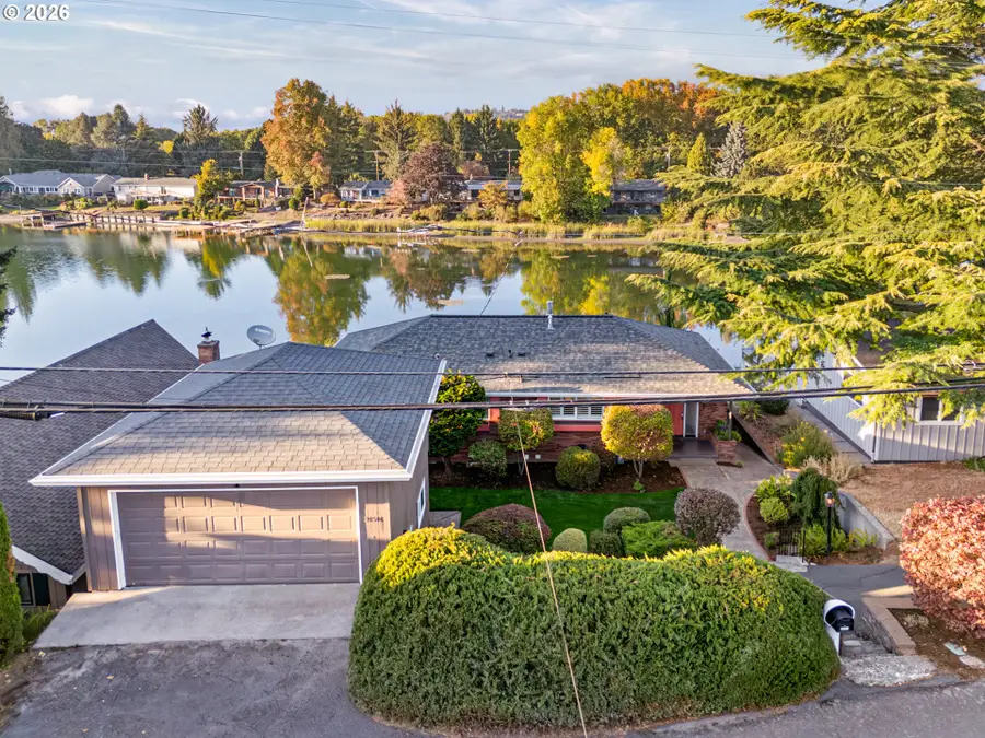 21511 NE Interlachen Ln, Fairview, OR 97024 - #2