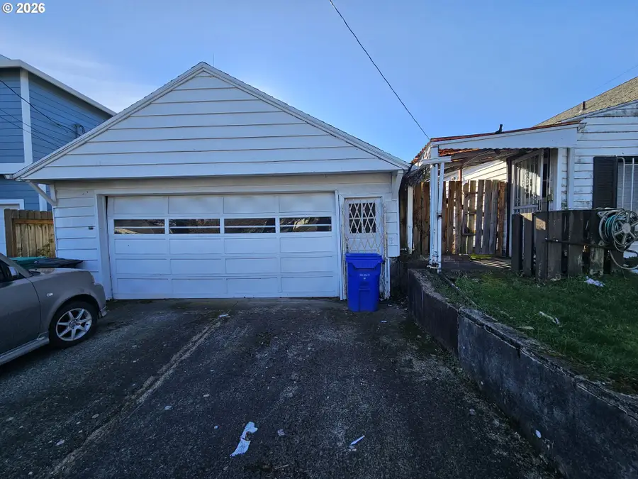 4454 NE 82nd Ave, Portland, OR 97220 - Image #2