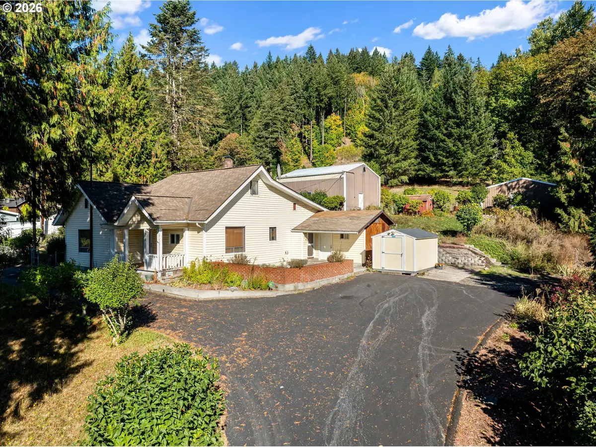 5458 Meeker Dr, Kalama, WA 98625 - #1