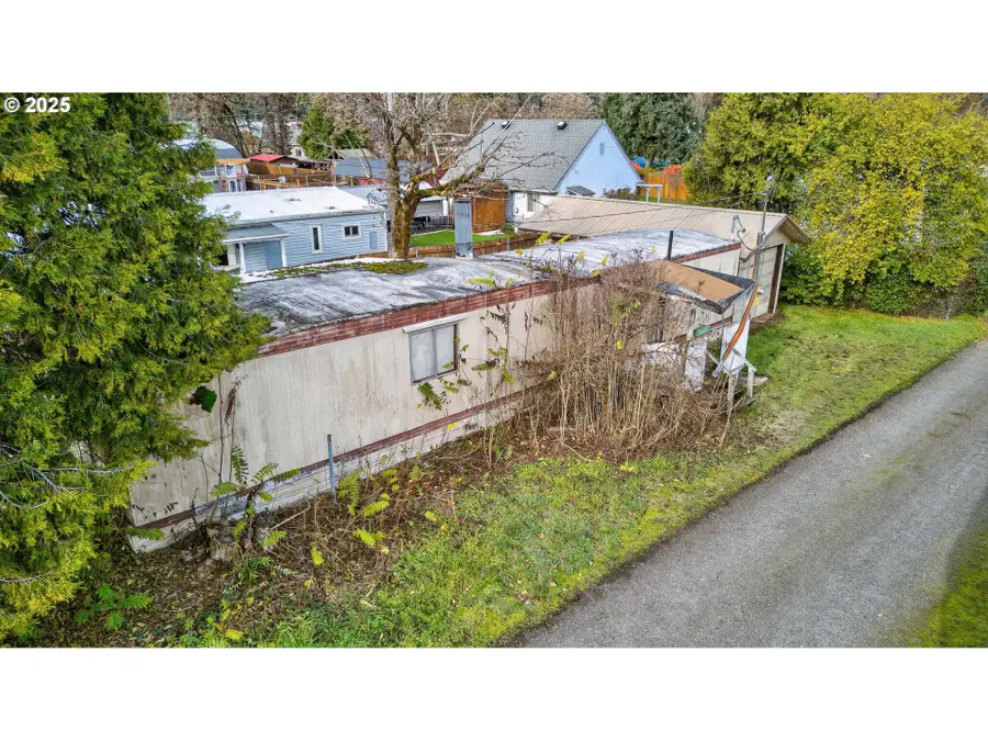 47521 School St, Oakridge, OR 97463 - Image #3