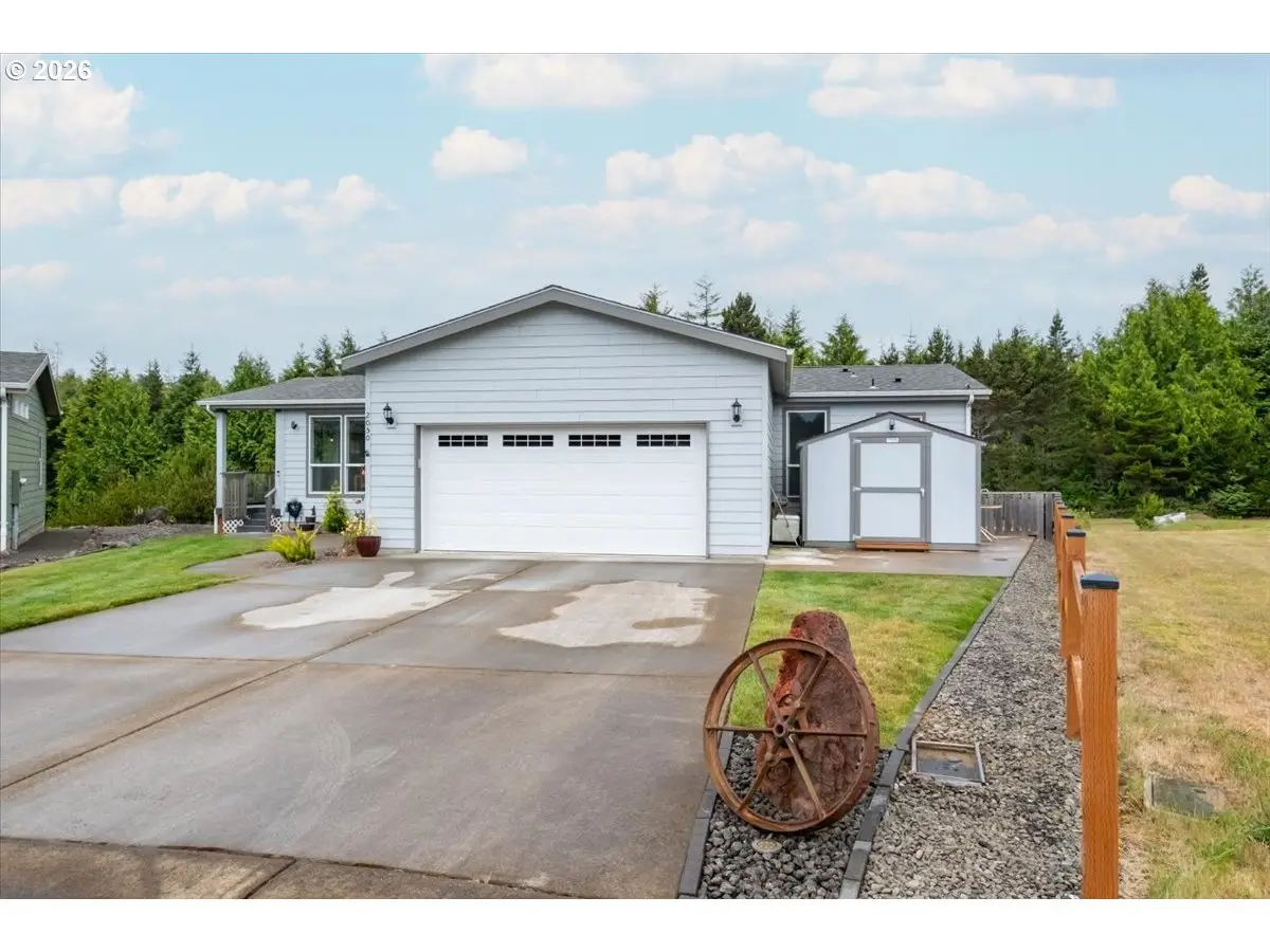 2050 SW Green Ln, Waldport, OR 97394 - #1