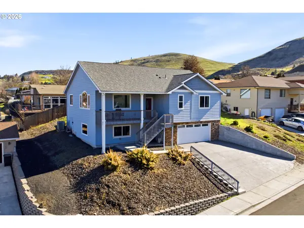 1704 Oakwood Dr, TheDalles, OR 97058