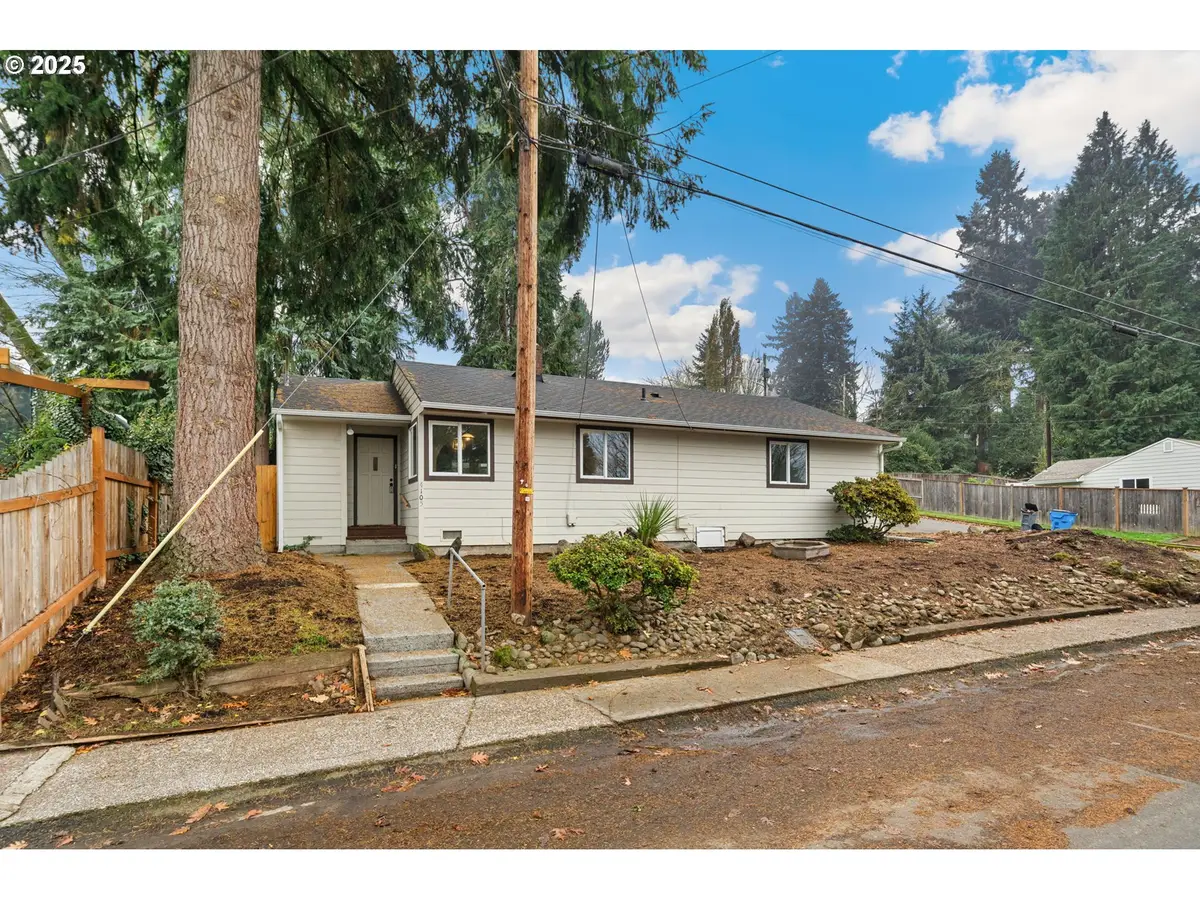 4105 E 15th St, Vancouver, WA 98661 - Image #1