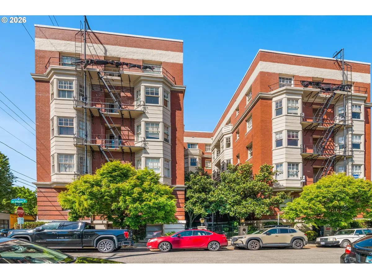 2083 NW Johnson St #66, Portland, OR 97209 - #1