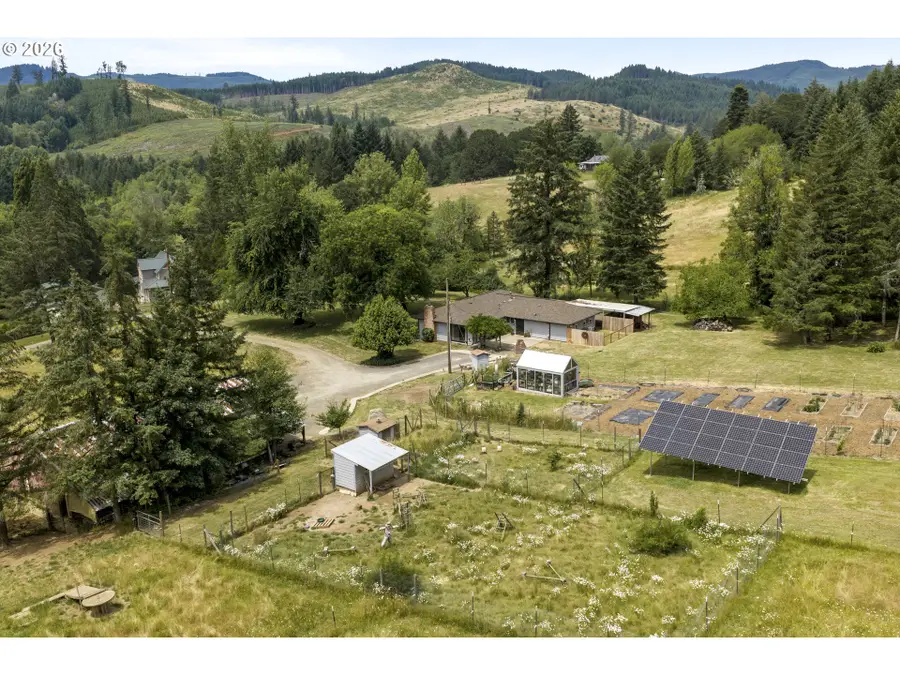9273 SW Gopher Valley Rd, Sheridan, OR 97378 - #3