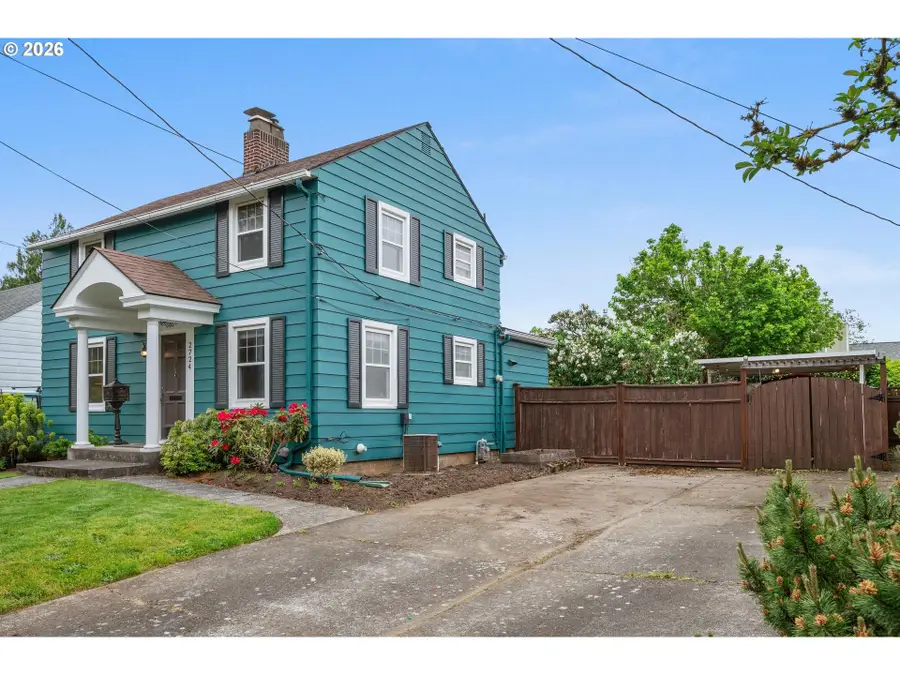 2724 SE 70th Ave, Portland, OR 97206 - #2