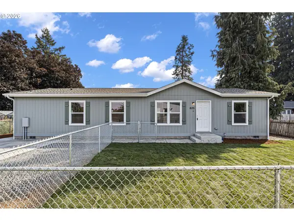 625 N 16th St, CottageGrove, OR 97424