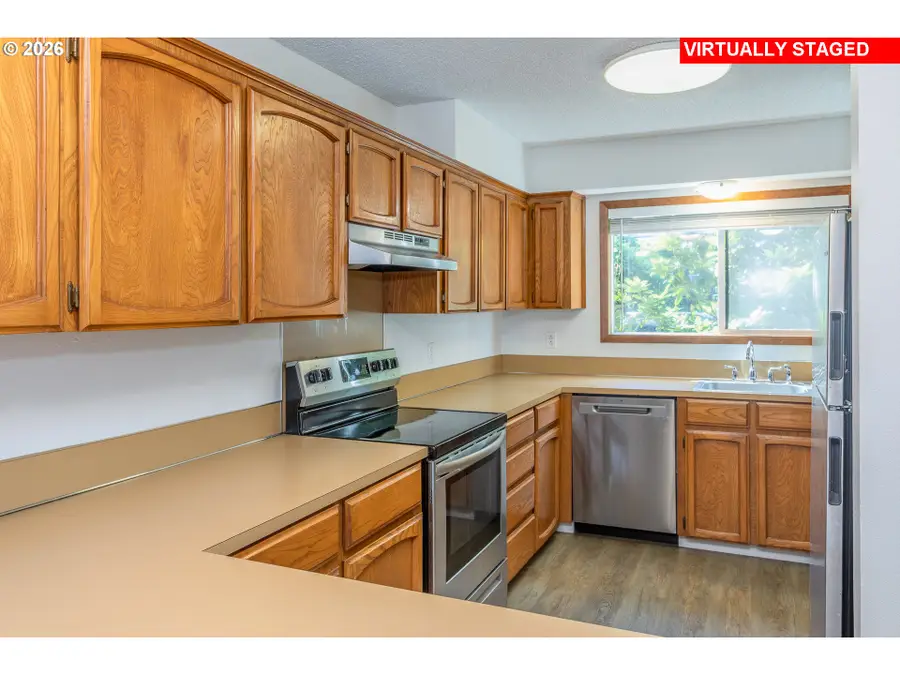 5005 SW Mitchell St #2, Portland, OR 97221 - #3