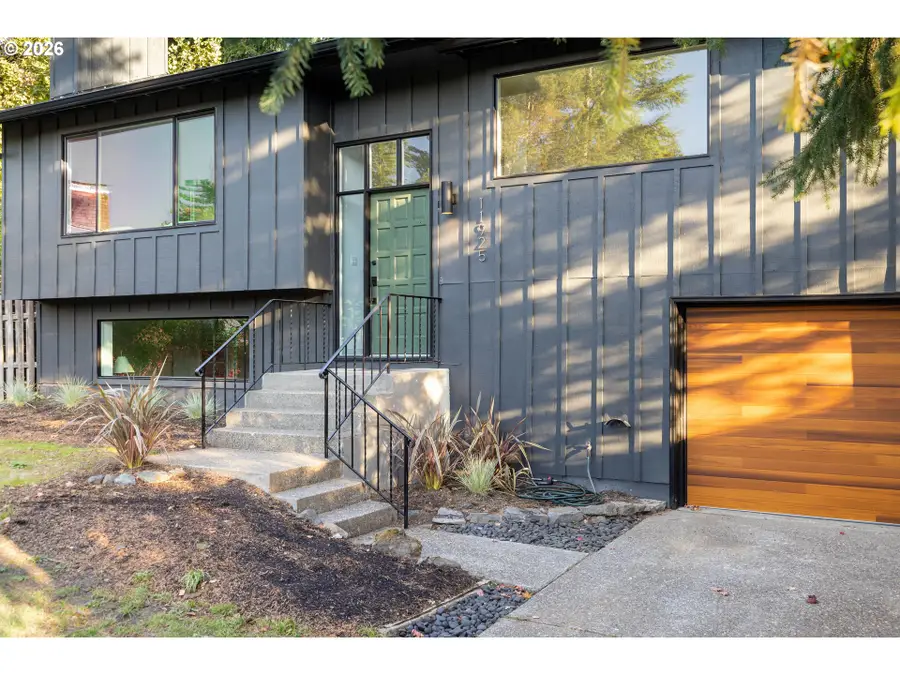 11925 NW Oatfield Ct, Portland, OR 97229 - #2