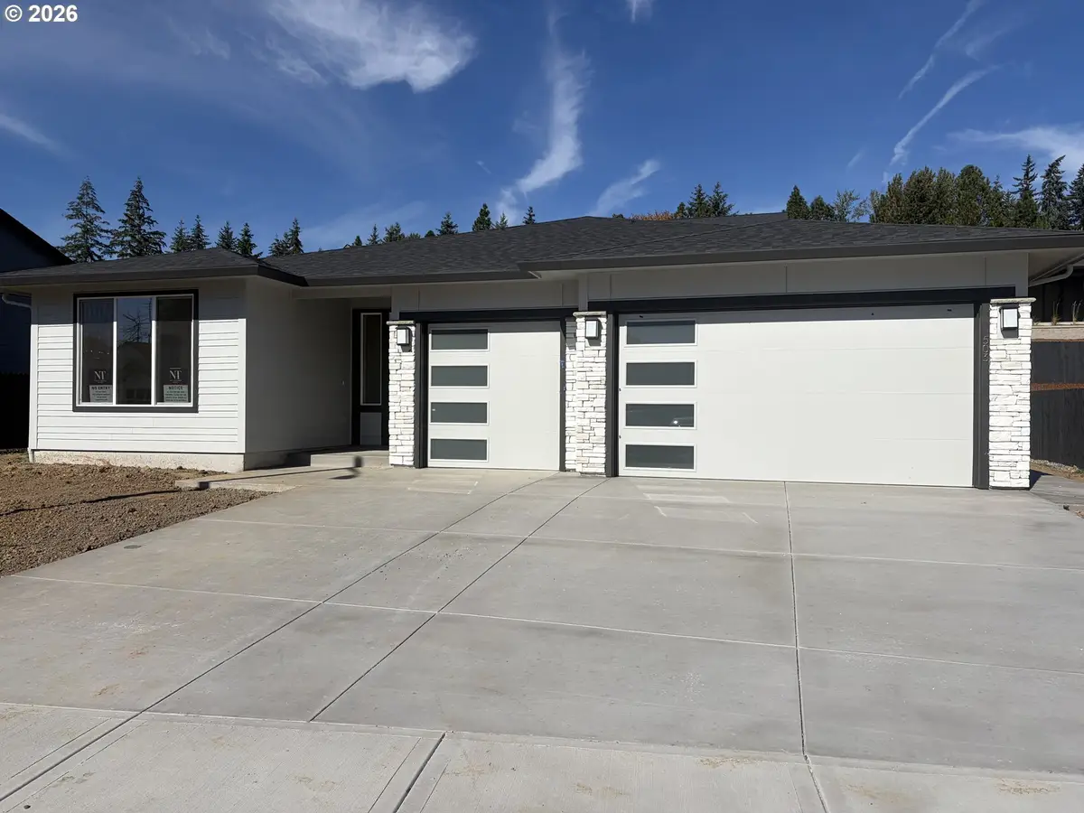 503 W 19th St, La Center, WA 98629 - #1