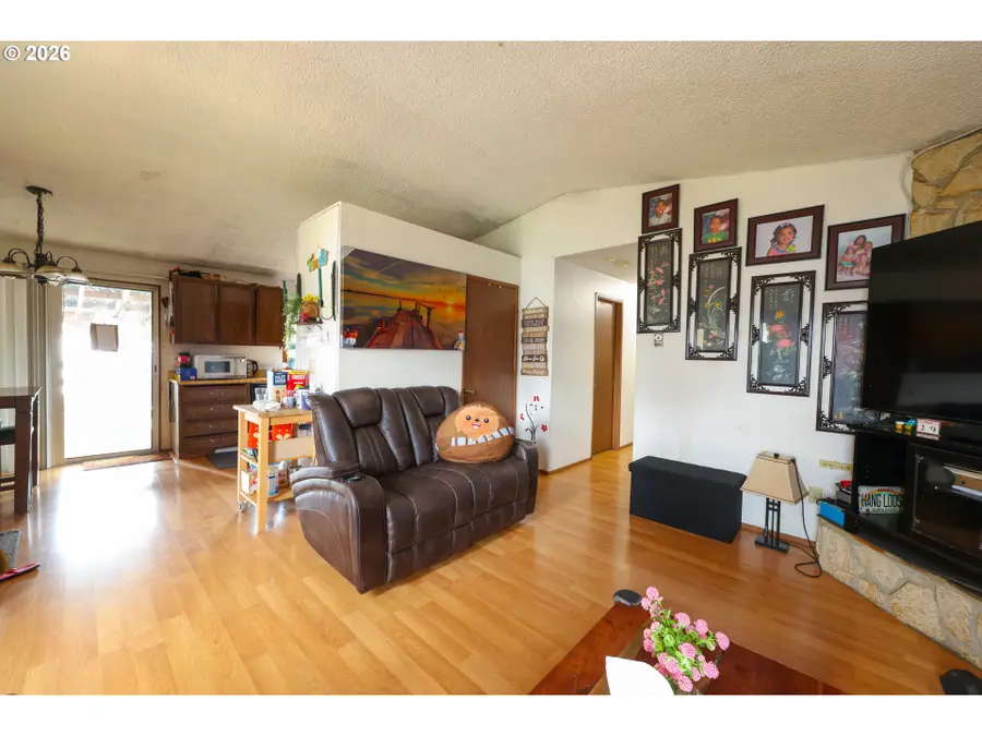 9612 SE Holgate Blvd, Portland, OR 97266 - #2