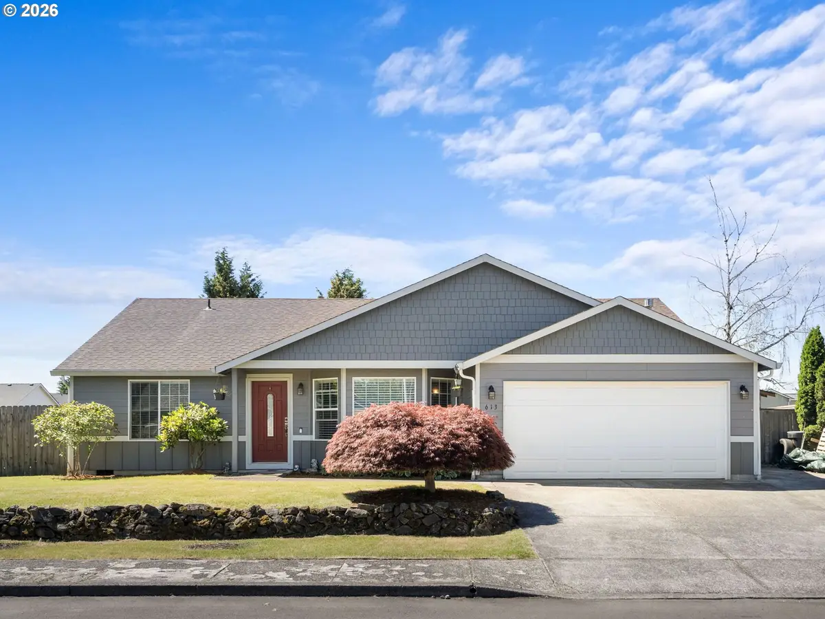 613 NW 18th St, Battle Ground, WA 98604 - #1