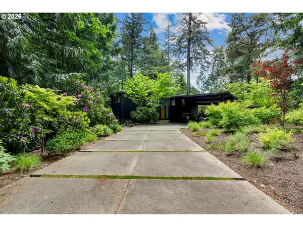 5330 SW Westdale Dr, Portland, OR 97035