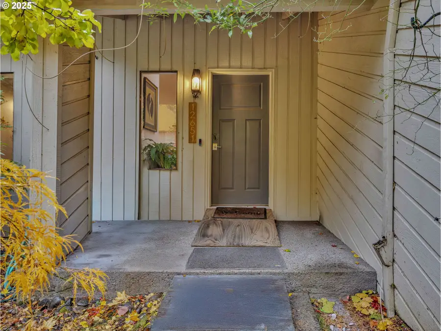 12651 SE 123rd Ave, Northwest Clackamas, OR 97086 - Image #2