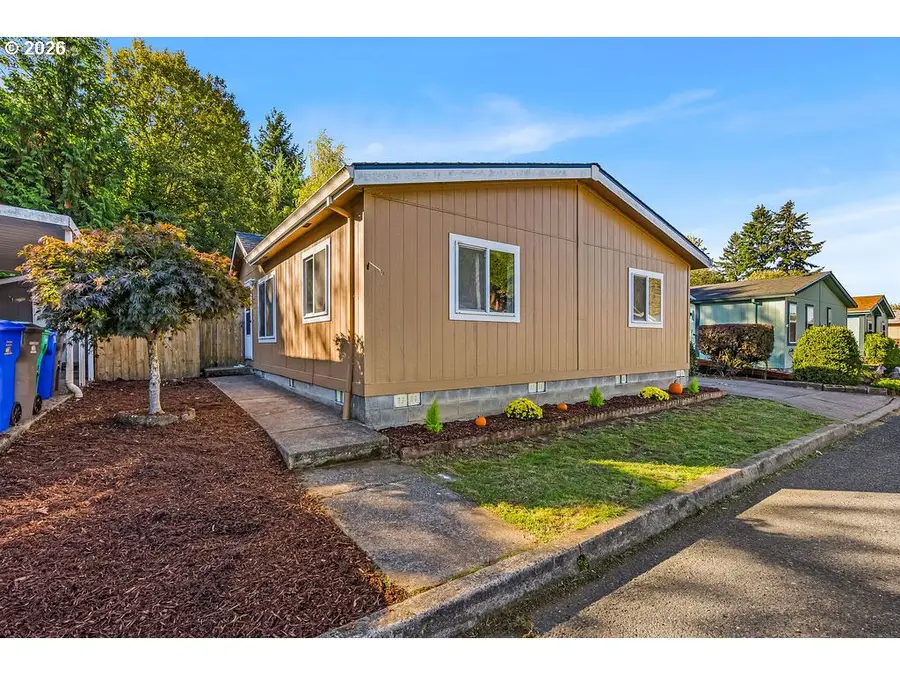 5200 SE 132nd Ave #15, Portland, OR 97236 - #2