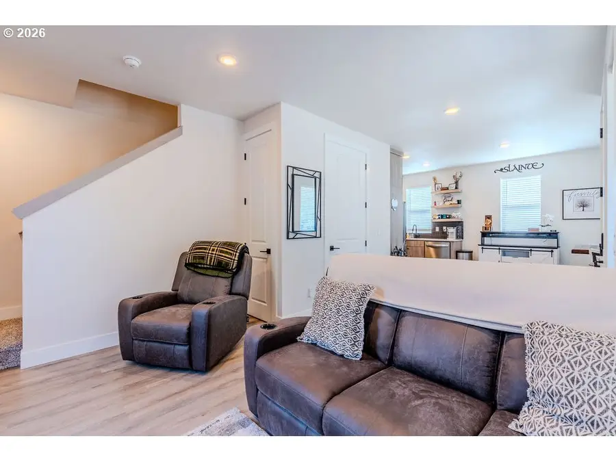 7726 SE Tolman St, Portland, OR 97206 - #3