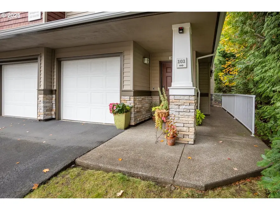 14575 SW Magpie Ln #102, Beaverton, OR 97007 - Image #3