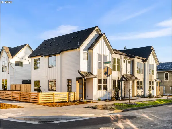 6219 NE Stanton St, Portland, OR 97213