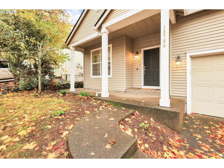 13765 SW Florentine Ave, Portland, OR 97223 - Image #2