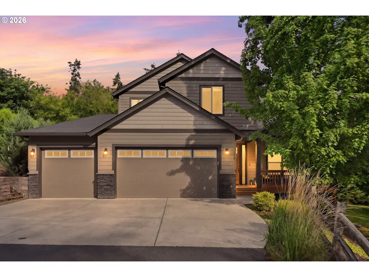 638 N 12th Ct, Ridgefield, WA 98642 - #1