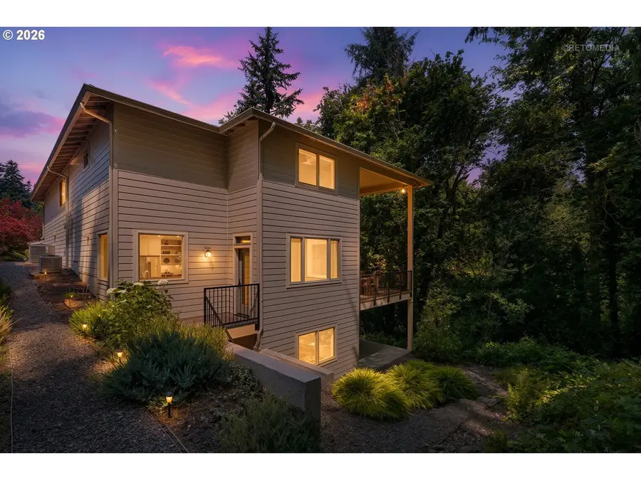 12252 SW 13th Ct, Portland, OR 97219 - #3