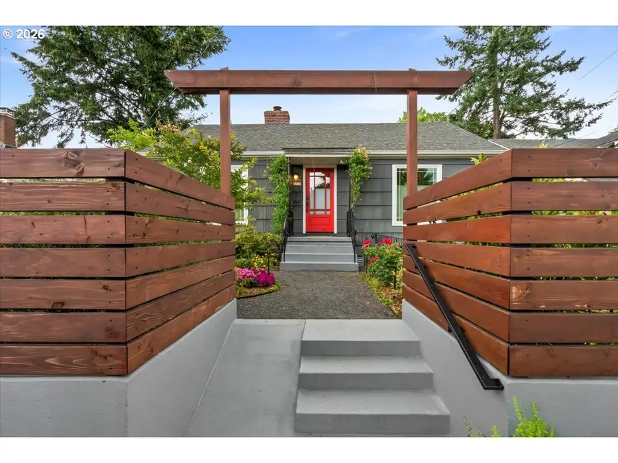 5722 N Vancouver Ave, Portland, OR 97217 - #2