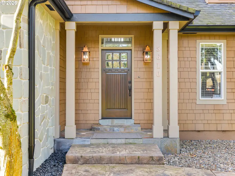 5610 NE Going St, Portland, OR 97218 - Image #2