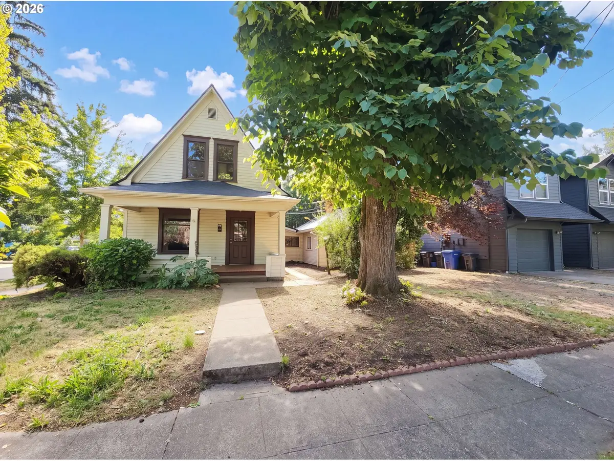 1011 Almaden St, Eugene, OR 97402 - #1