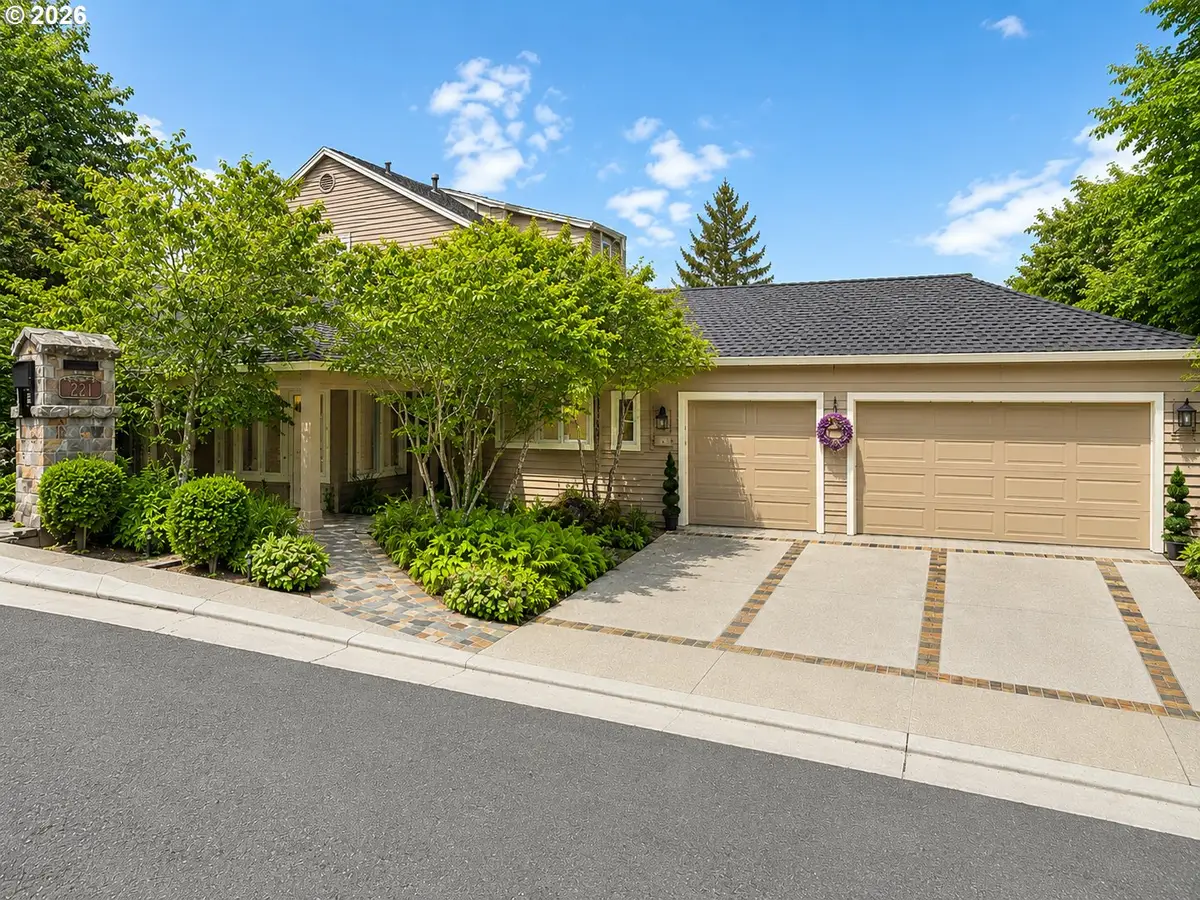 221 SW Moonridge Pl, Portland, OR 97225 - #1