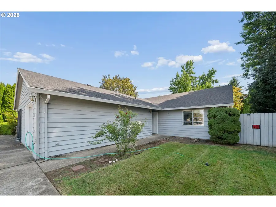 240 SE Kane Dr, Gresham, OR 97080 - #2