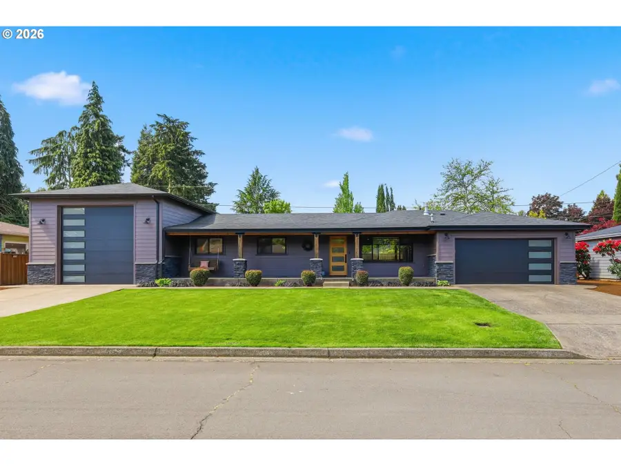 2010 Valhalla St, Eugene, OR 97401 - #2