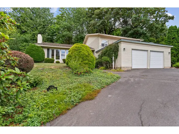 9 Tanglewood Dr, LakeOswego, OR 97035