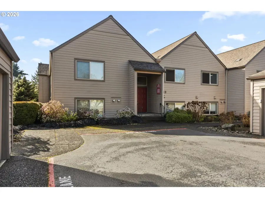 15719 SE 23rd St #116, Vancouver, WA 98683 - #2