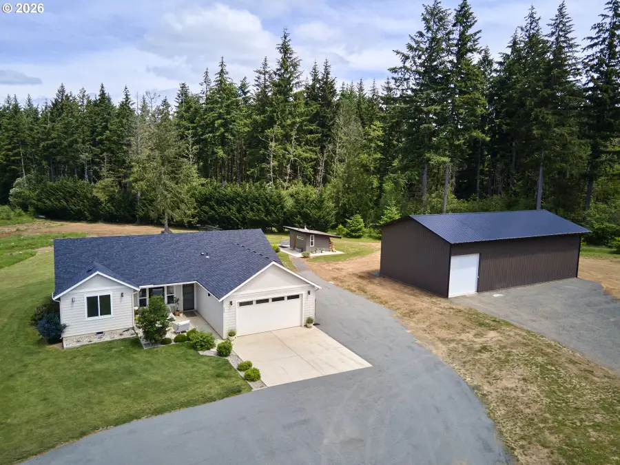 560 Park Rd, Winlock, WA 98596 - #3